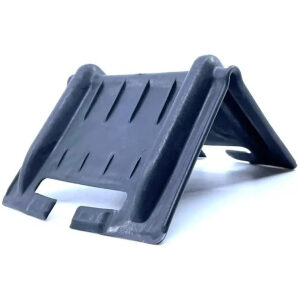Ochranný plastový roh 100x140x80mm proti prerezaniu upínacieho pásu