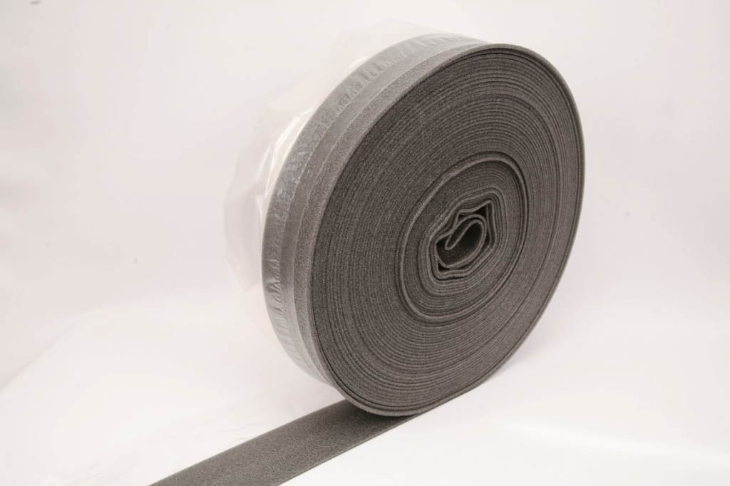 Dilatačný pás s fóliou 5x100mm/50m/bal.